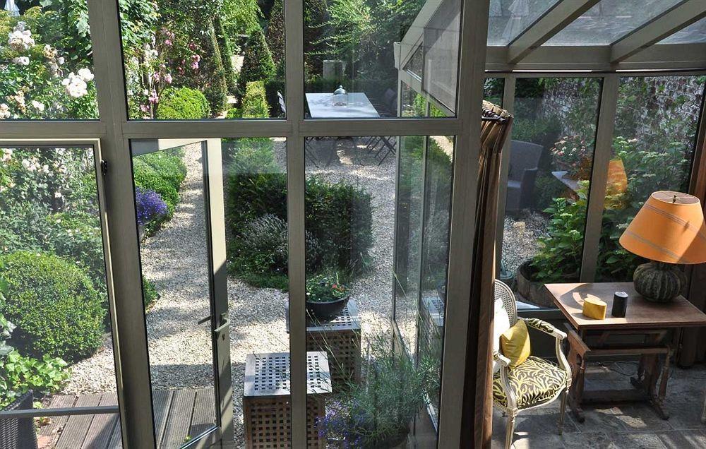 B&B Un Jardin En Ville Saint-Gilles ภายนอก รูปภาพ