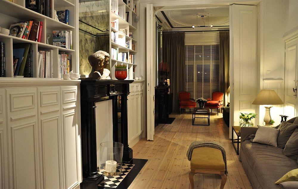 B&B Un Jardin En Ville Saint-Gilles ภายนอก รูปภาพ